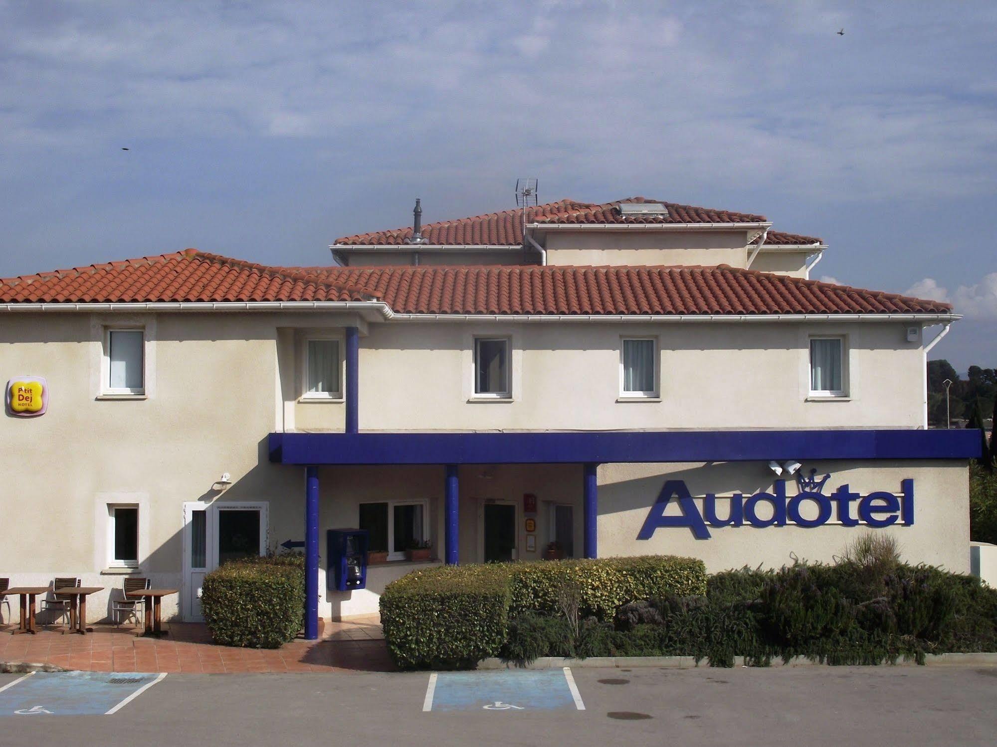 Audotel Carcassonne Exterior photo